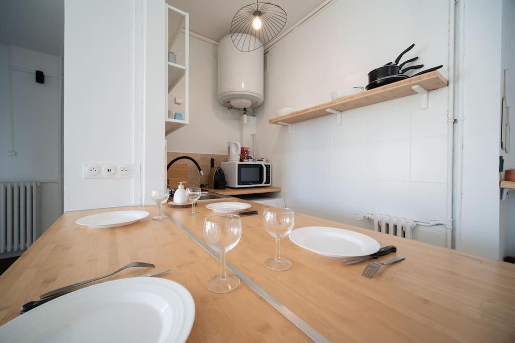Appartement Tout Equipe 4 Couchages- Vieux Port & Panier Marseille Exterior photo